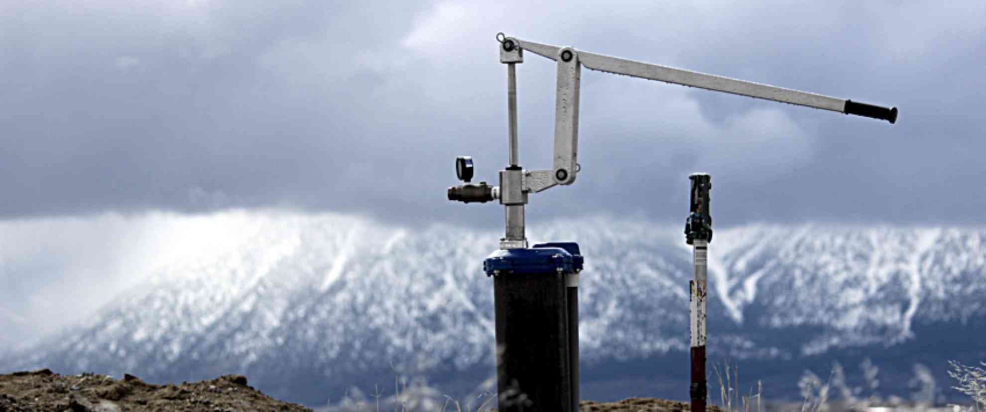 Simple Pump installed in scenic mountain location